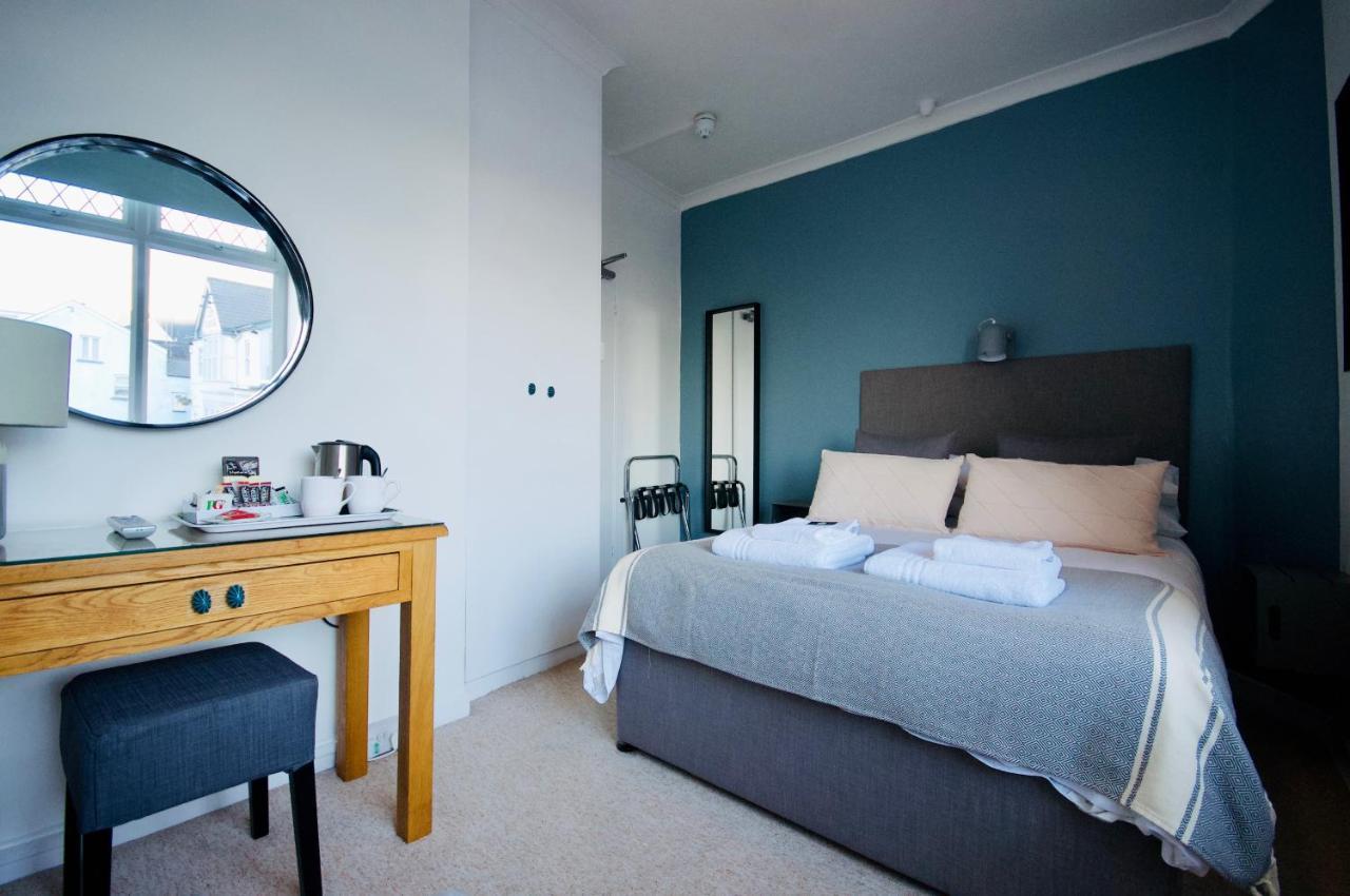 Hotel The Coast House à Mumbles Extérieur photo