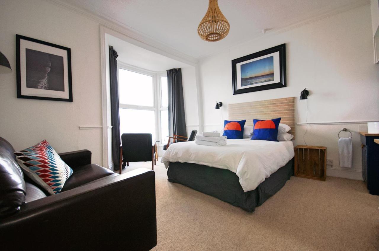 Hotel The Coast House à Mumbles Extérieur photo